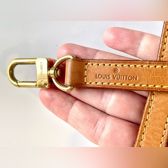 Authentic LOUIS VUITTON leather strap - Picture 7 of 13